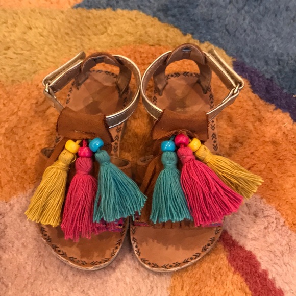 Harper Canyon Other - Tassel sandals.